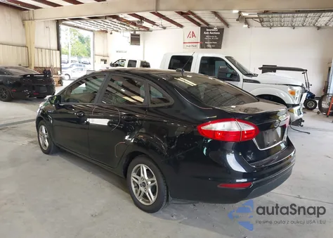 2018 Ford Fiesta Se z USA, uszkodzony, nr VIN 3FADP4BJXJM121990